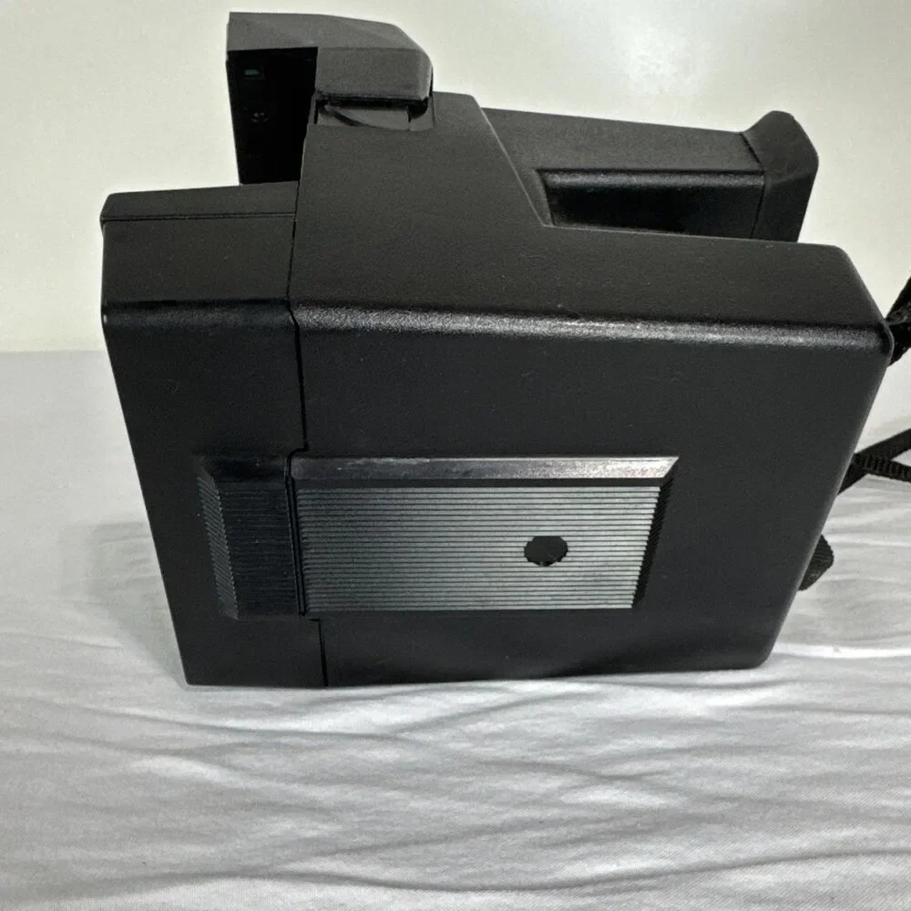 Polaroid Onestep Flash 600 Vintage Instant Film Camera Red Stripe
